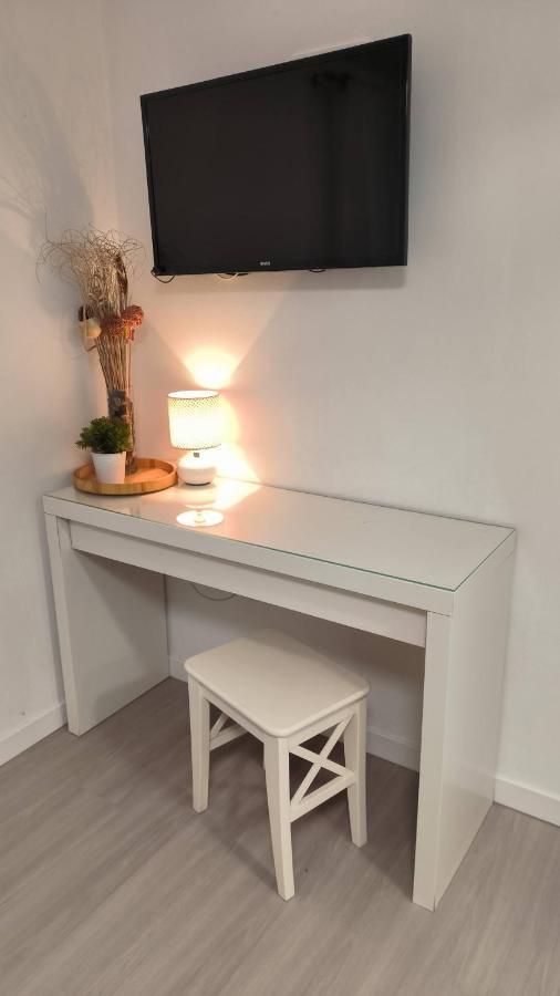 Villa Mihaela - Apartment Ana Cesarica Bagian luar foto